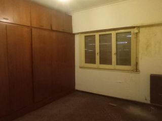 Foto 7 de Casa en venta - 3 dormitorios 1 baño - 500mts2 - Manuel B. Gonnet, La Plata