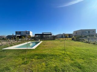 Foto 42 de Casa Venta o Alq. de 3 dorm en Ceibos, Puertos del Lago