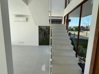Foto 47 de Casa Venta o Alq. de 3 dorm en Ceibos, Puertos del Lago