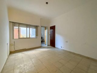 Foto 1 de Ph en venta - 2 Dormitorios 1 Baño - Cochera - 79Mts2 - La Plata