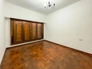 Foto 8 de Ph en venta - 2 Dormitorios 1 Baño - Cochera - 79Mts2 - La Plata