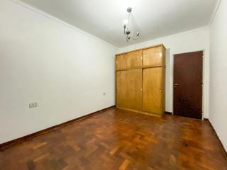Foto 12 de Ph en venta - 2 Dormitorios 1 Baño - Cochera - 79Mts2 - La Plata