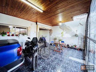 Foto 36 de Casa en venta - 2 Dormitorios 1 Baño - Cocheras - 420Mts2 - Berisso