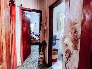Foto 9 de Casa en venta - 2 Dormitorios 1 Baño - Cocheras - 420Mts2 - Berisso