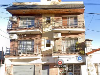 Foto 1 de 3 Amb con TERRAZA PROPIA en excelente ubicación - S/Expensas - OPORTUNIDAD!!!