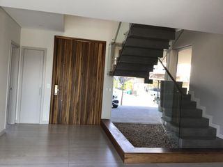 Foto 9 de Casa en venta El Yacht Nordelta