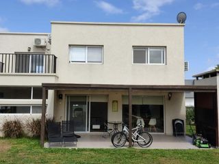 Foto 2 de Casa en  venta San Francisco Villanueva