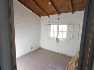Foto 4 de Casa en venta - 3 Dormitorios 1 Baño - 138Mts2 - Necochea