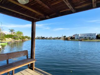 Foto 2 de Casa en  venta y alquiler en barrio Los Alisos, Nordelta