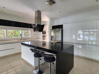 Foto 23 de Casa en  venta y alquiler en barrio Los Alisos, Nordelta