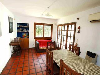 Foto 11 de Casa en venta - 3 dormitorios 2 baños - 150mts2 - Manuel B. Gonnet, La Plata
