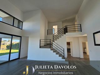 Foto 10 de OPORTUNIDAD!!Casa  a la laguna en Venta 6 Ambientes Barrio San Matias -Escobar-Maschwitz