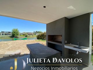 Foto 4 de OPORTUNIDAD!!Casa  a la laguna en Venta 6 Ambientes Barrio San Matias -Escobar-Maschwitz