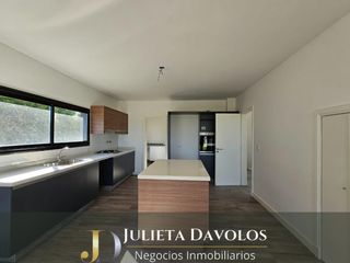 Foto 13 de OPORTUNIDAD!!Casa  a la laguna en Venta 6 Ambientes Barrio San Matias -Escobar-Maschwitz