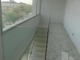 Foto 5 de Venta - Casa 4 Ambientes, Jardín, Pileta - Los Alisos, Nordelta, Tigre