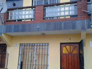 Foto 1 de Departamento en venta - 2 Dormitorios 2 Baños - Cochera - Mar del Tuyú