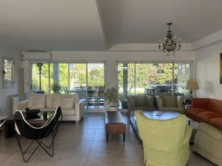 Foto 7 de Diciembre - Enero - Febrero - Casa en Alquiler en Santa Barbara
