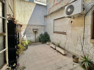 Foto 10 de CASA EN VENTA PARA DOS FAMILIAS EN VILLA LUGANO