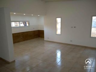 Foto 4 de Casa a estrenar en venta en barrio cerrado Solares del Valle