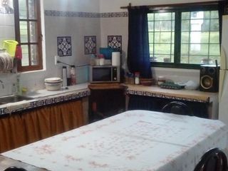 Foto 5 de Casa en venta - 2 Dormitorios 1 Baño - Cocheras - 10.000Mts2 - Misiones