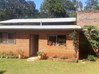 Foto 3 de Casa en venta - 2 Dormitorios 1 Baño - Cocheras - 10.000Mts2 - Misiones