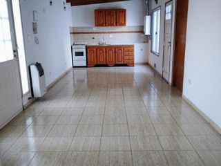 Foto 3 de PH en Lanús Este