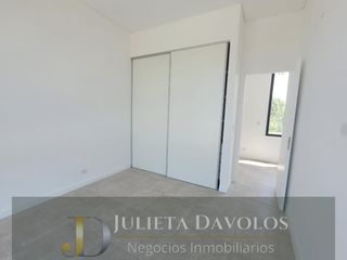 Foto 11 de Casa a la laguna en Venta 5 Ambientes San Matias con pileta
