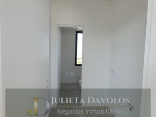 Foto 13 de Casa a la laguna en Venta 5 Ambientes San Matias con pileta