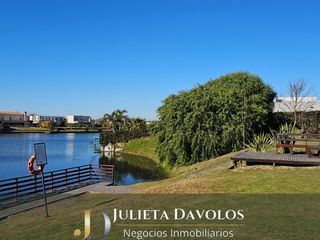 Foto 16 de Casa a la laguna en Venta 5 Ambientes San Matias con pileta