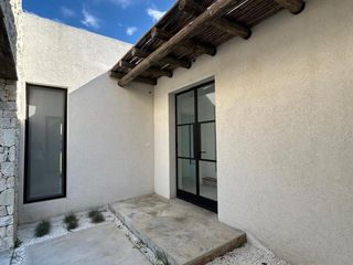 Foto 5 de Casa en venta Barrio Santa Ana 4 dormitorios Villanueva