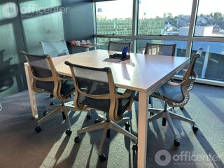 Foto 28 de Oficina Completa con Áreas Operativas y Privados - Capitalinas - Humberto Primo 630