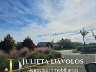 Foto 19 de Casa a la laguna en Venta 9 Ambientes El Canton Barrio Islas-Escobar-Maschwitz