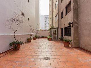 Foto 4 de Departamento en Venta de 3 Ambientes con Cochera