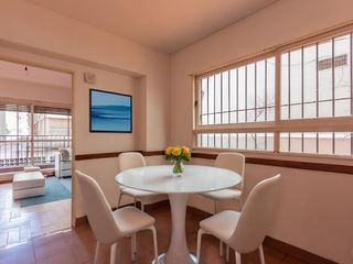 Foto 3 de Departamento en Venta de 3 Ambientes con Cochera