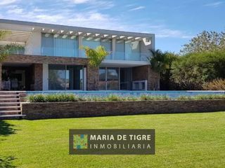 Foto 1 de Casa en alquiler anual en Santa Barbara, con 4 dormitorios a la laguna