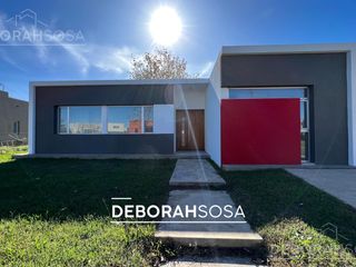 Foto 1 de Casa en venta 5 Ambientes - El Canton, Escobar, Zona Norte