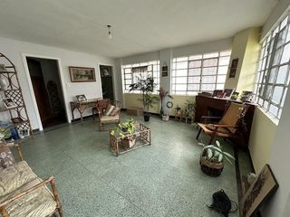 Foto 15 de Casa ideal uso comercial sobre Avenida Calchaqui