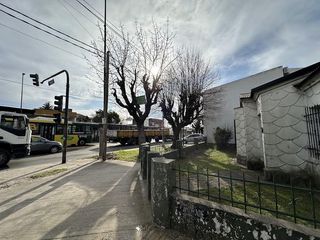 Foto 3 de Casa ideal uso comercial sobre Avenida Calchaqui