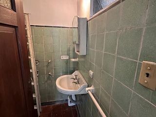 Foto 25 de Casa ideal uso comercial sobre Avenida Calchaqui