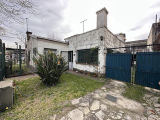 Foto 5 de Casa ideal uso comercial sobre Avenida Calchaqui