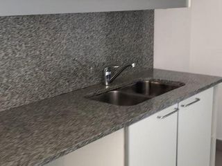 Foto 10 de ALQUILER DEPARTAMENTO RIVER VIEW 3 AMB CON COCHERA Y BALCON VISTA ABIERTA