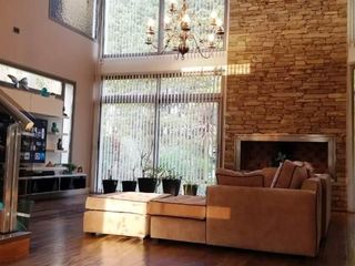 Foto 3 de Venta importante casa  Barrio privado  Rumenco!
