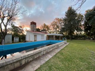 Foto 5 de Vent Casa con pileta Funes. Altura Garita 14. Lote Parquizado y forestado.
