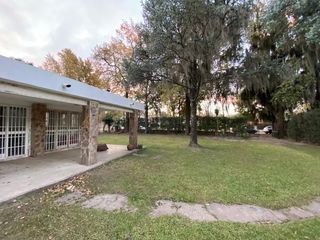 Foto 8 de Vent Casa con pileta Funes. Altura Garita 14. Lote Parquizado y forestado.
