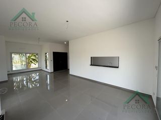 Foto 6 de Casa - interna - San Ramon - Lote 15 - Pilar del Este - CON RENTA.