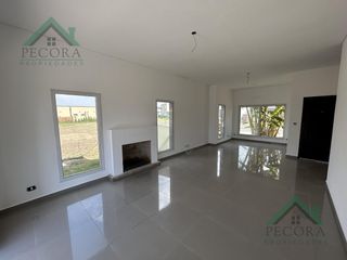 Foto 5 de Casa - interna - San Ramon - Lote 15 - Pilar del Este - CON RENTA.