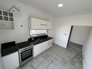 Foto 13 de Casa - interna - San Ramon - Lote 15 - Pilar del Este - CON RENTA.