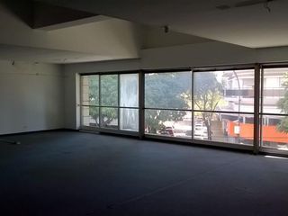 Foto 3 de Av- Libertador 3800 - Local u Oficina de 800 m2 - Posibilidades varias para grandes proyectos