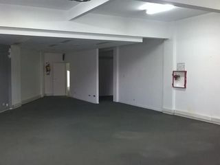 Foto 12 de Av- Libertador 3800 - Local u Oficina de 800 m2 - Posibilidades varias para grandes proyectos