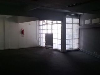 Foto 10 de Av- Libertador 3800 - Local u Oficina de 800 m2 - Posibilidades varias para grandes proyectos